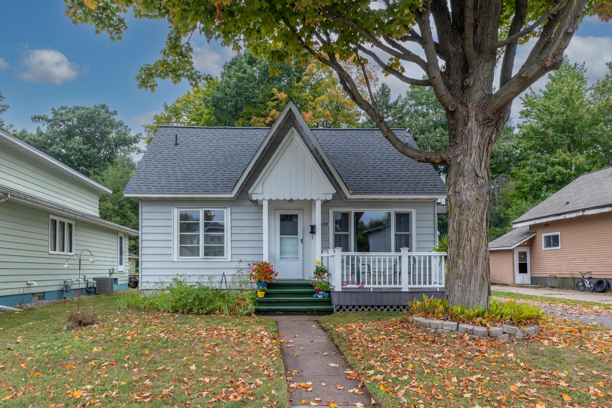 324 Oak Street, Rhinelander, WI 54501 — photo 2