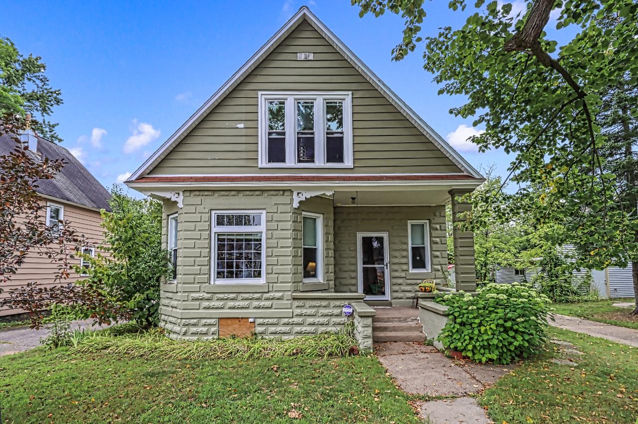 810 Randall Avenue, Rhinelander, WI 54501