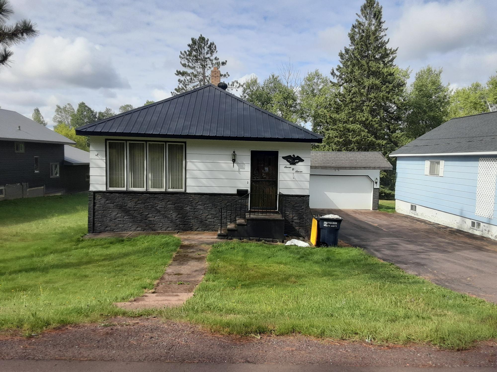 707 Van Buskirk Rd — photo