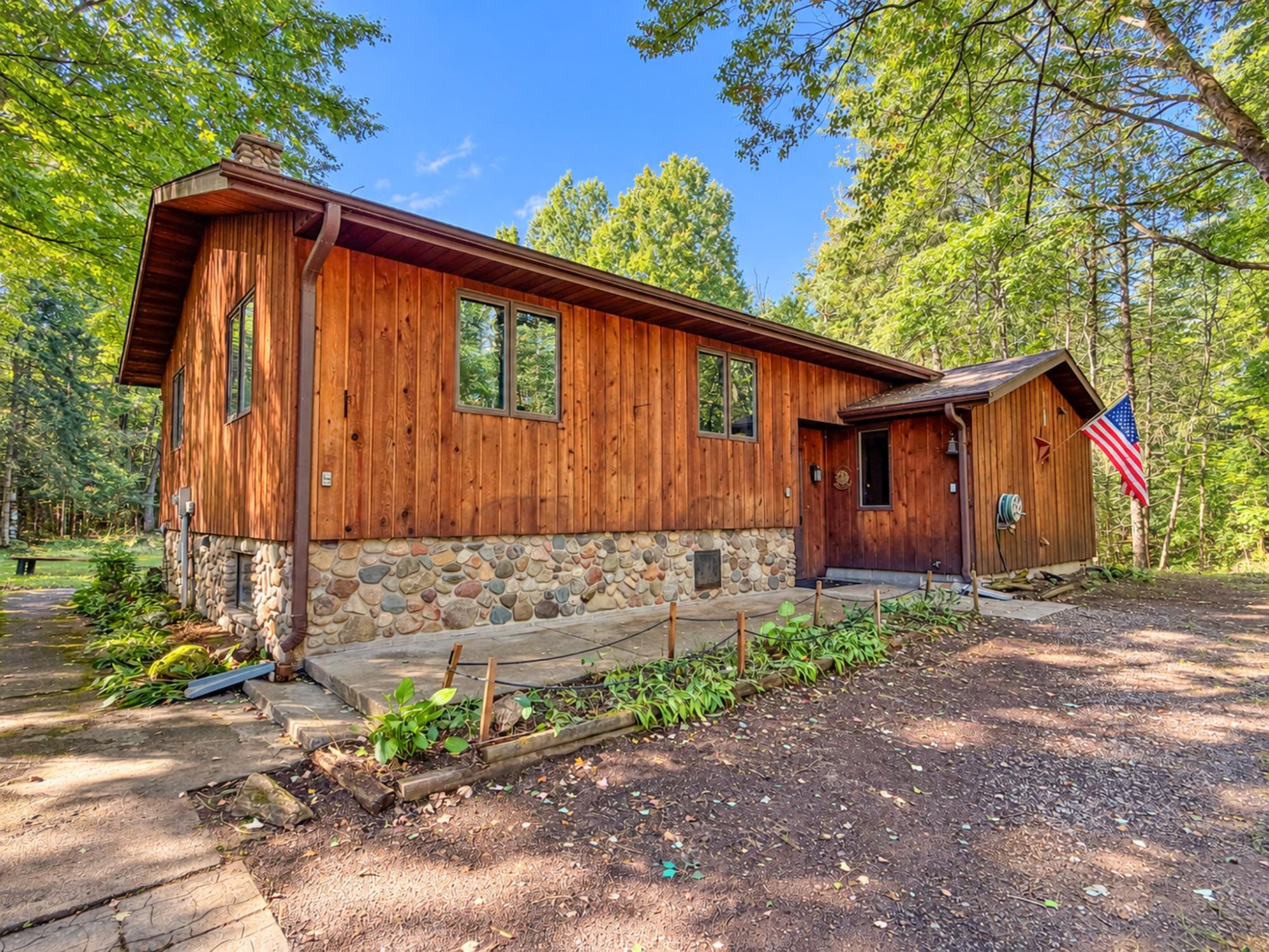 N13361 Hicks Landing Rd, Fifield, WI 54524 — photo 3