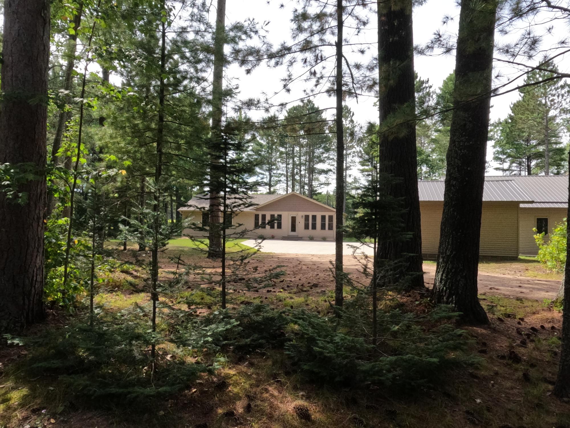 3341 Valley Ct — photo
