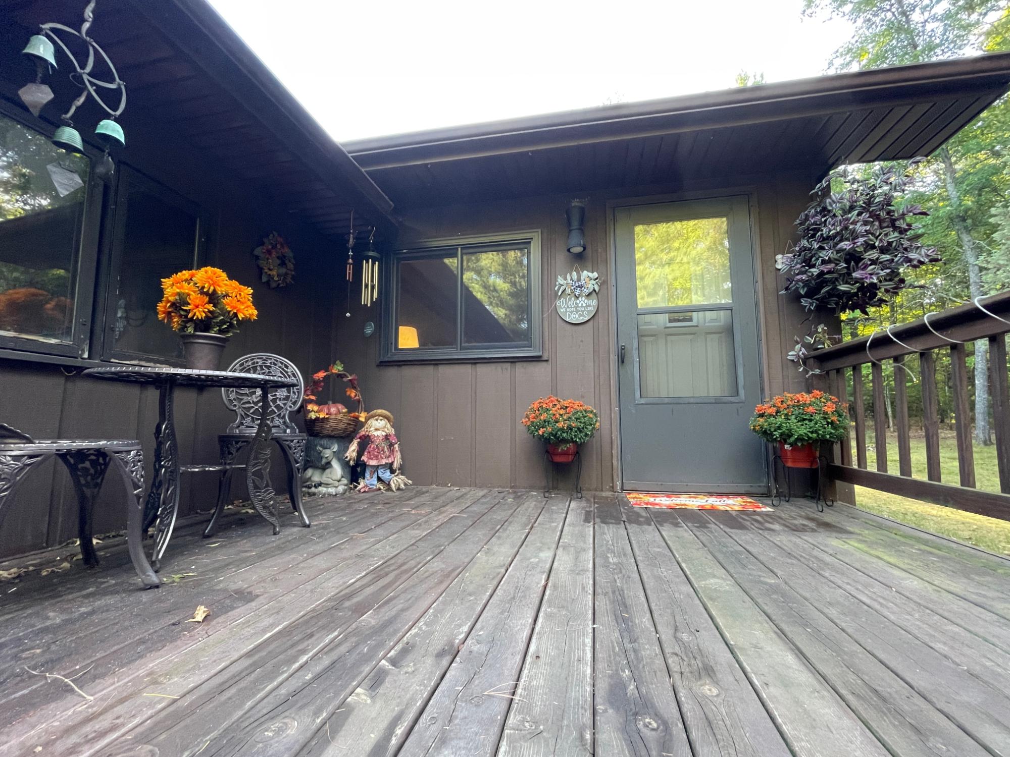 5636 Riverview Dr — photo