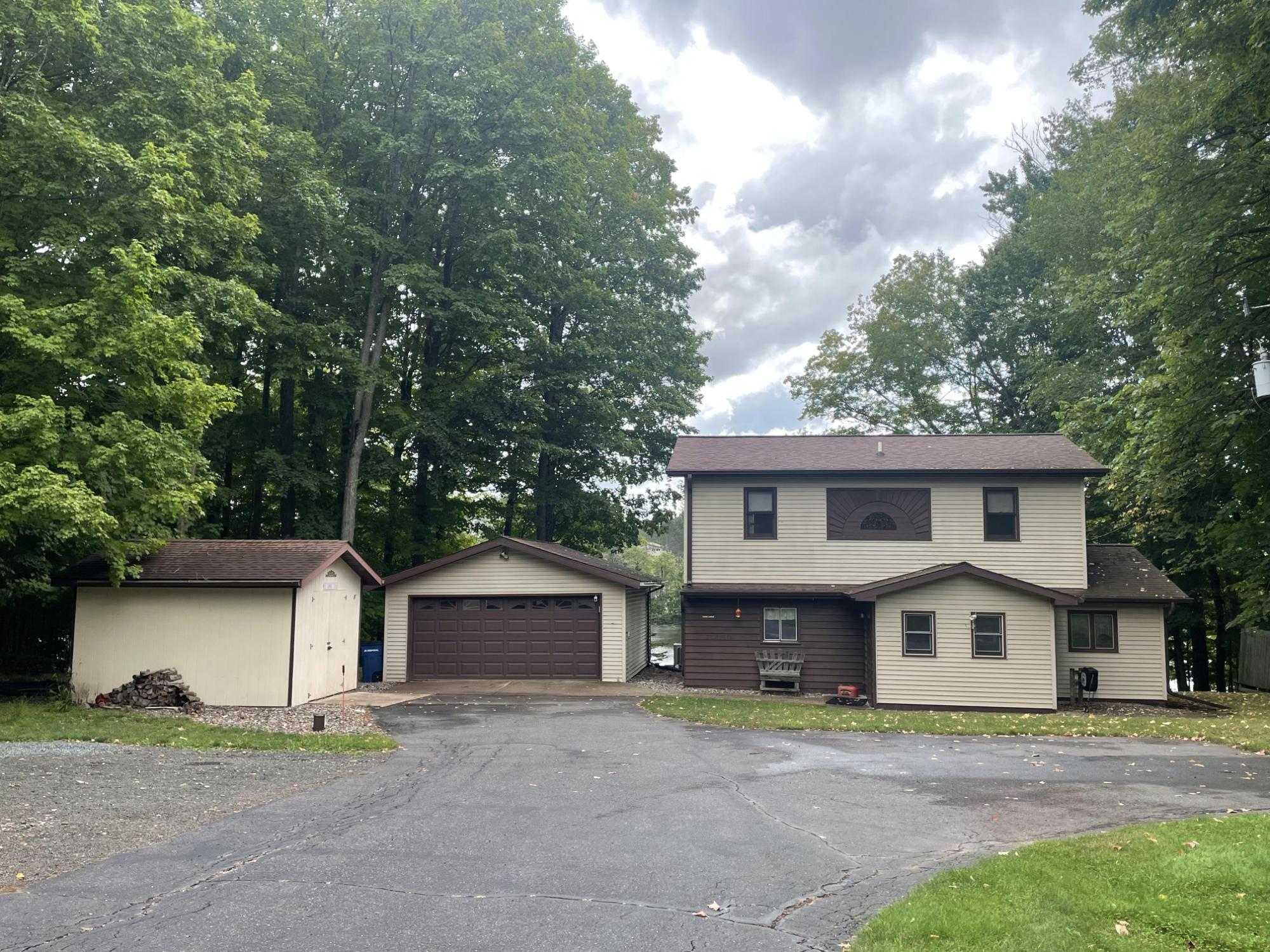 1350 Boettcher Rd — photo