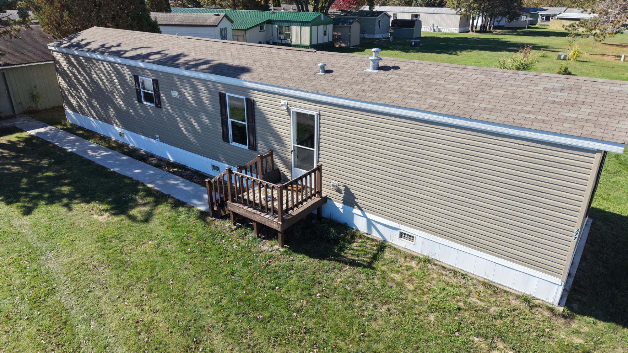 377 Woodland Heights Terrace — photo