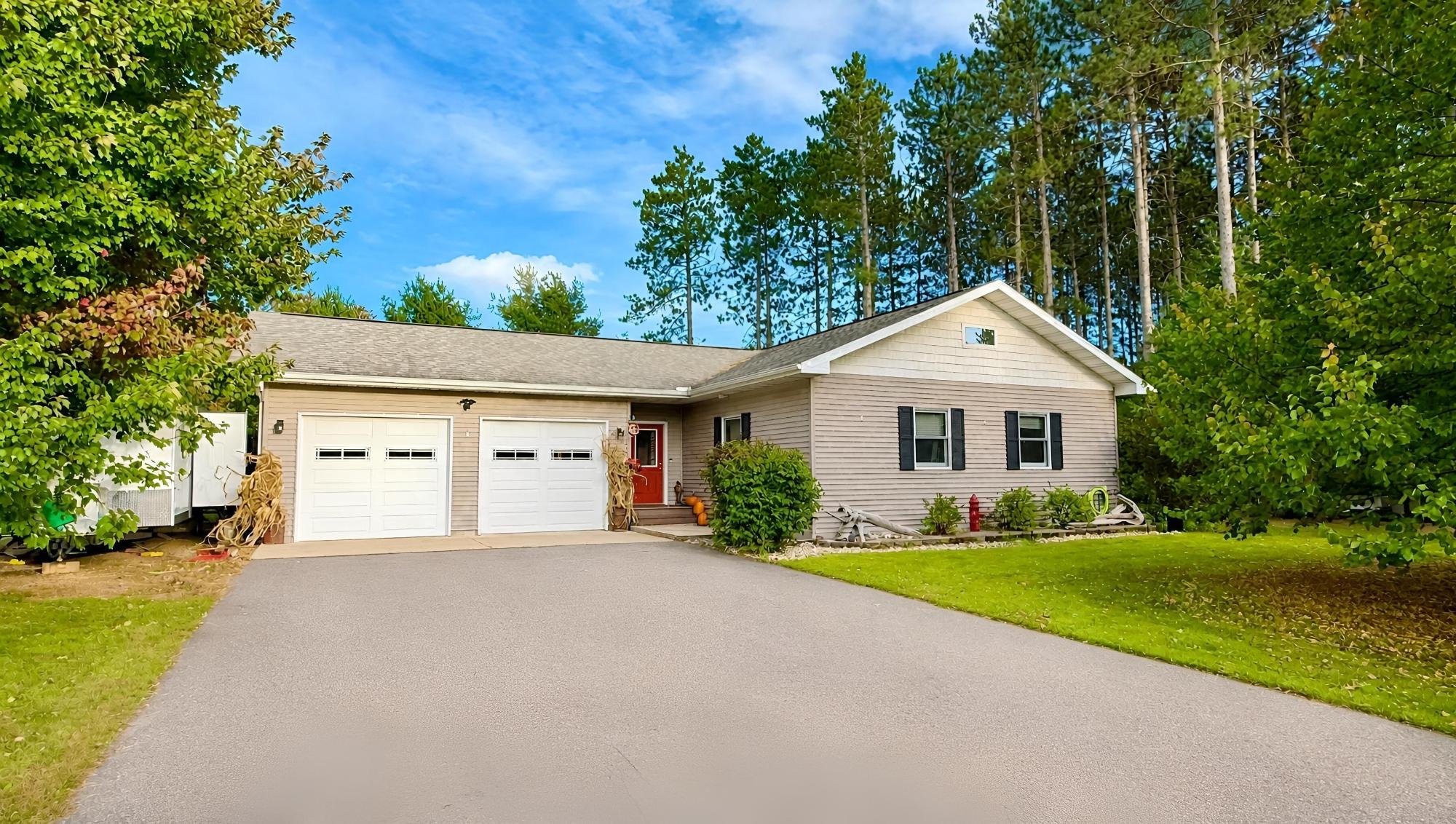 301 Esker Heights Dr — photo