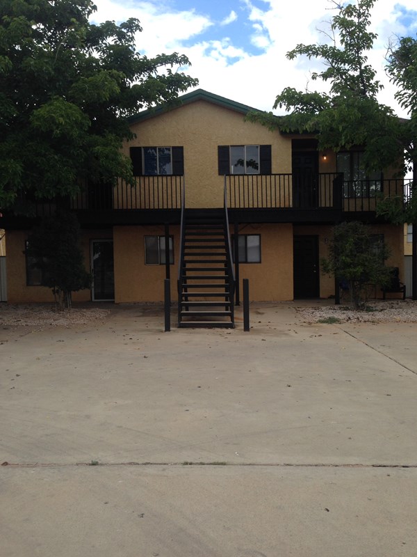 1204 B NE Aspen #B — photo