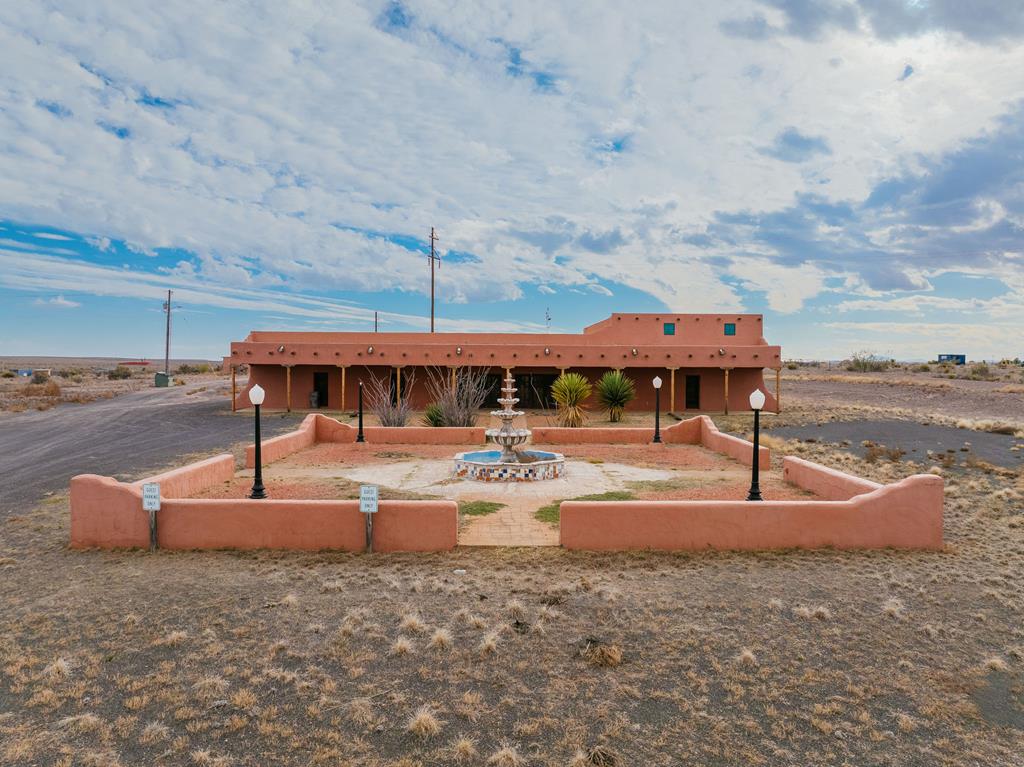 1498 E Highway 90 — photo