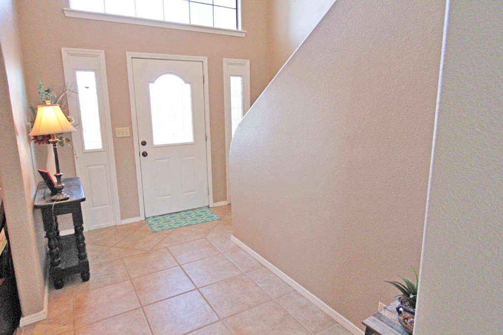 514 E John W Road, Alpine, TX 79830 — photo 2