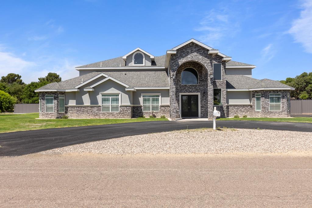 2344 E Oaklawn Dr. — photo