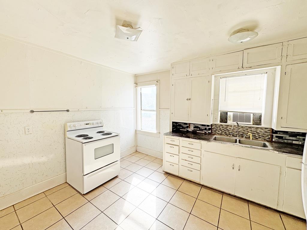 504 W Ave E # 2, Alpine, TX 79830 — photo 2