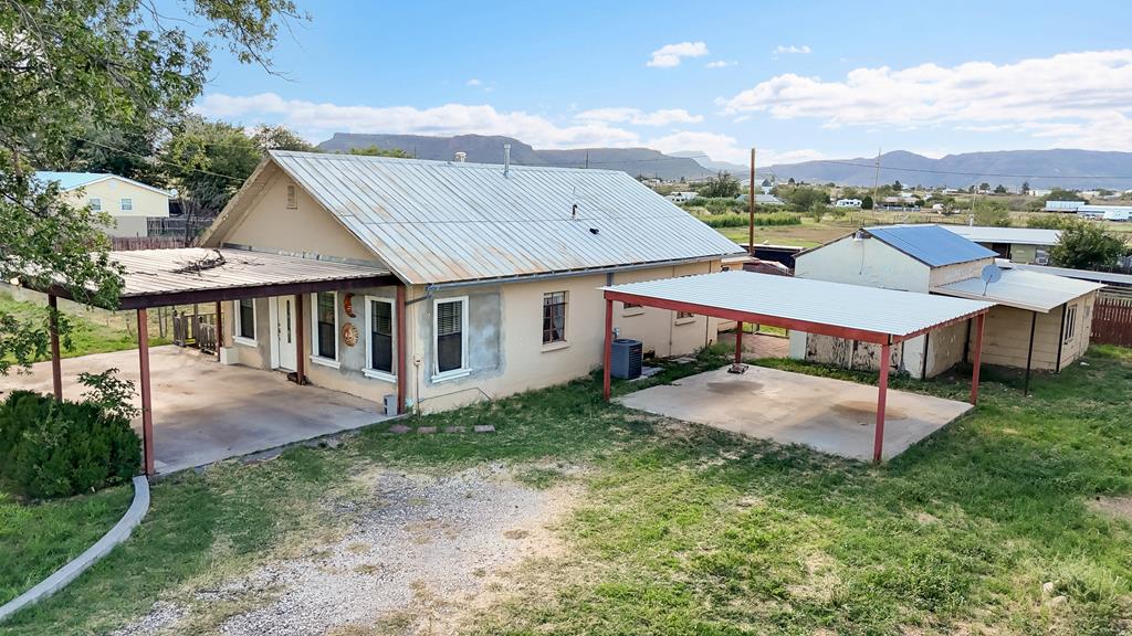 2303 W Mosley Loop — photo