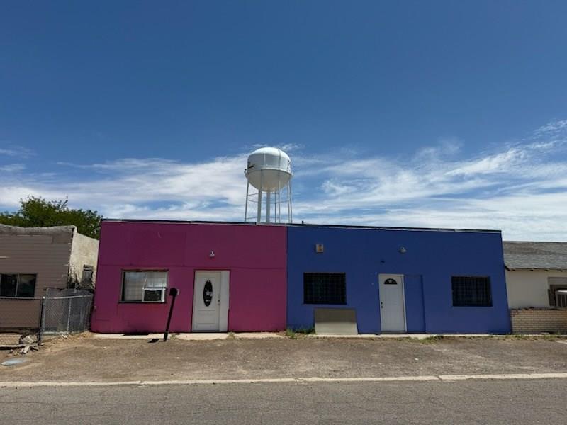 518/522 Pecan St — photo