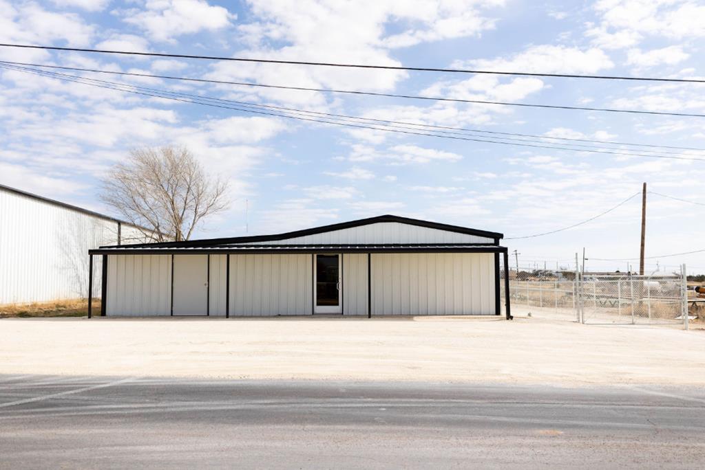 207 S Rex — photo