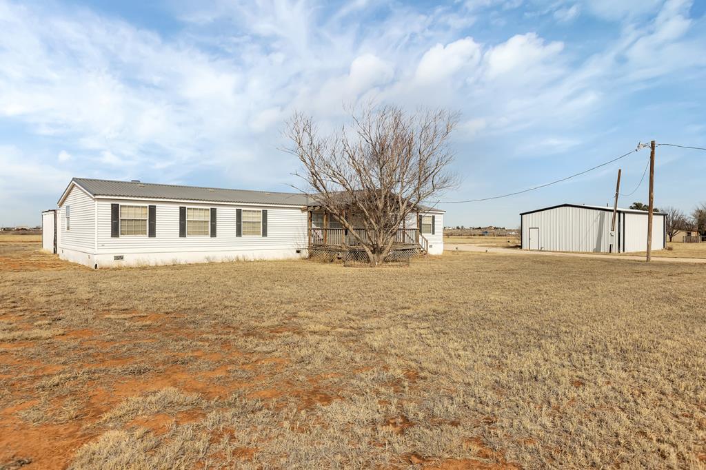 2249 SE 600 — photo