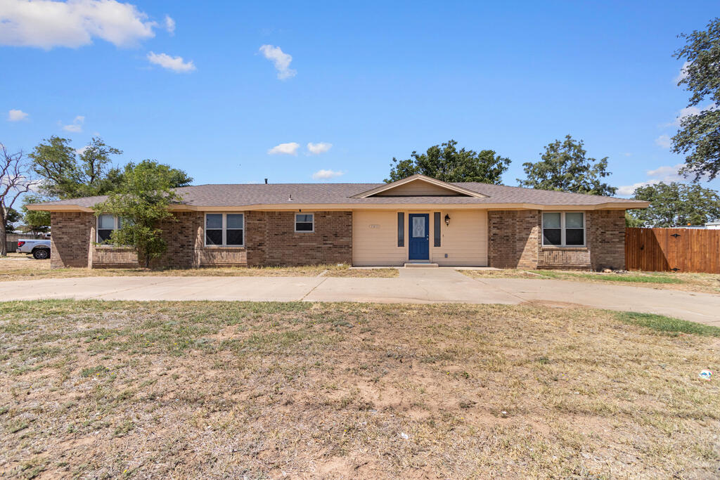 5301 FM 307 — photo