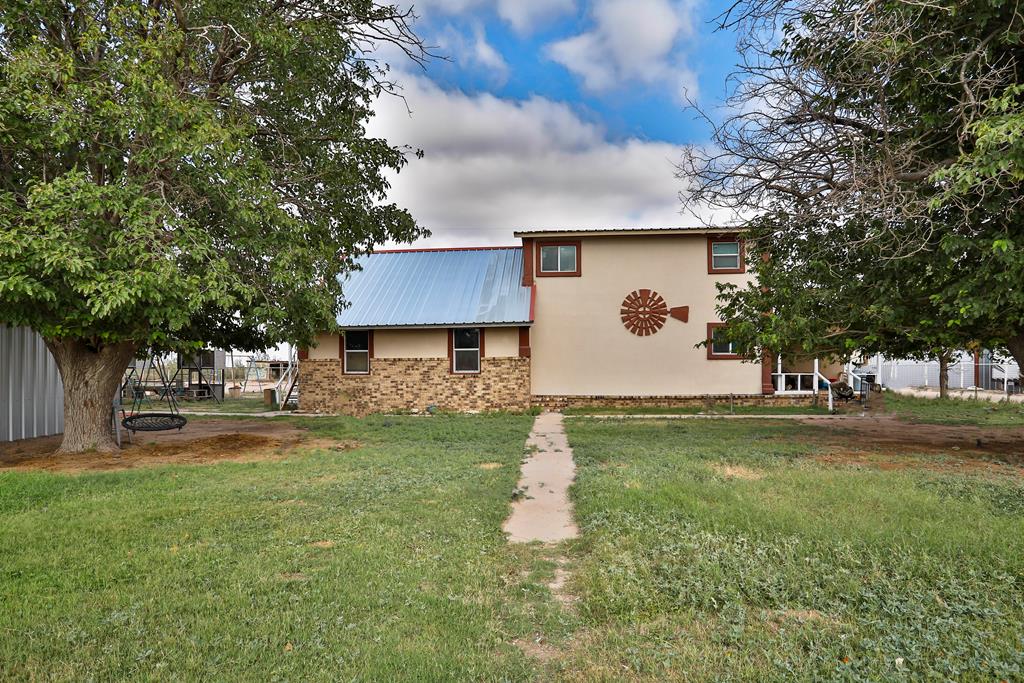 6585 N Westcliff Rd — photo