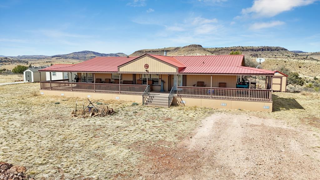 129-135 Clear View Drive — photo