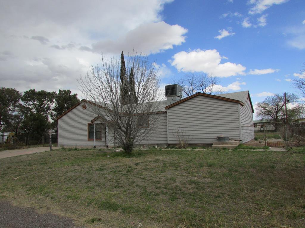 6414 Fort Worth Ave — photo