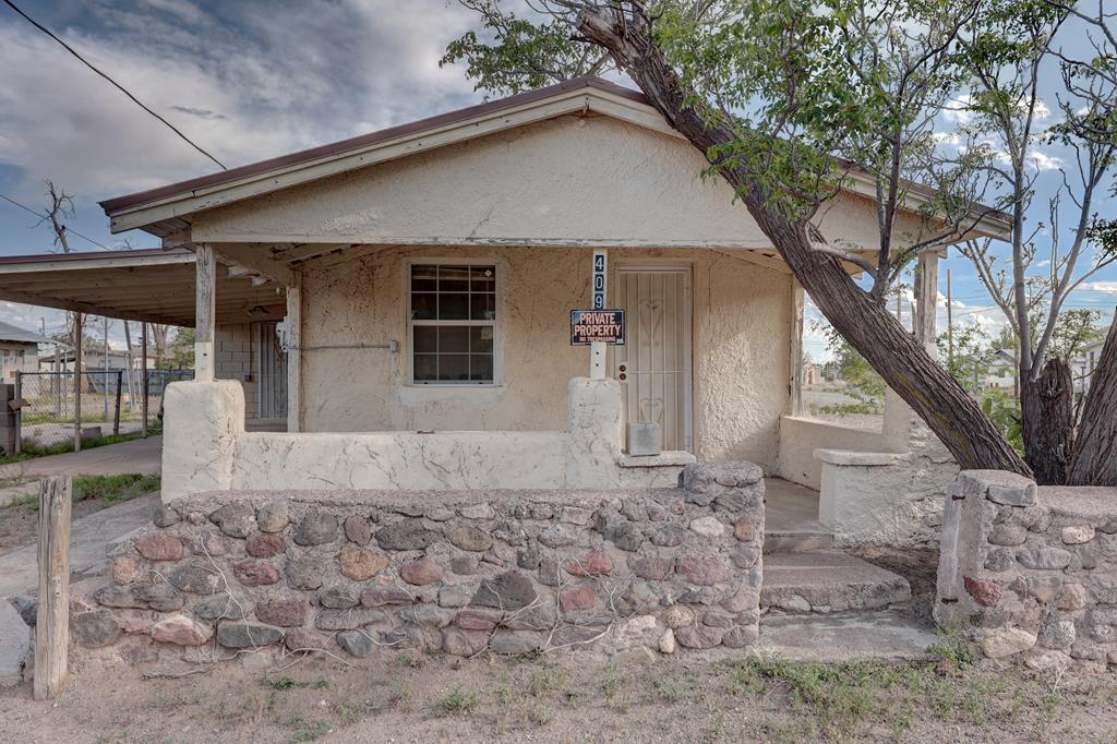 411 W Dallas St — photo
