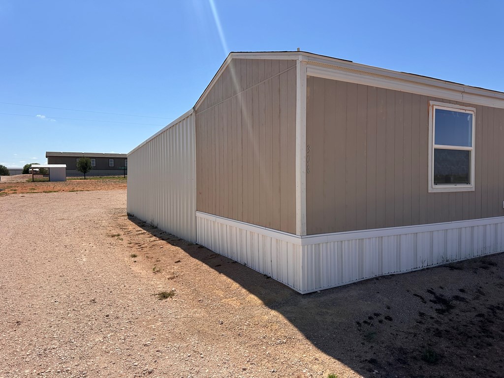 306 Pr 107-E, Seminole, TX 79360 — photo 2