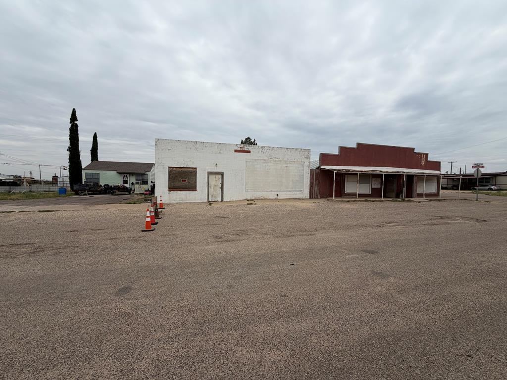 121 N Scharbauer St. — photo