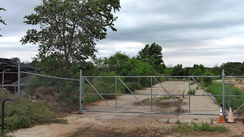 700 Other, Big Spring, TX 79720 — photo 2
