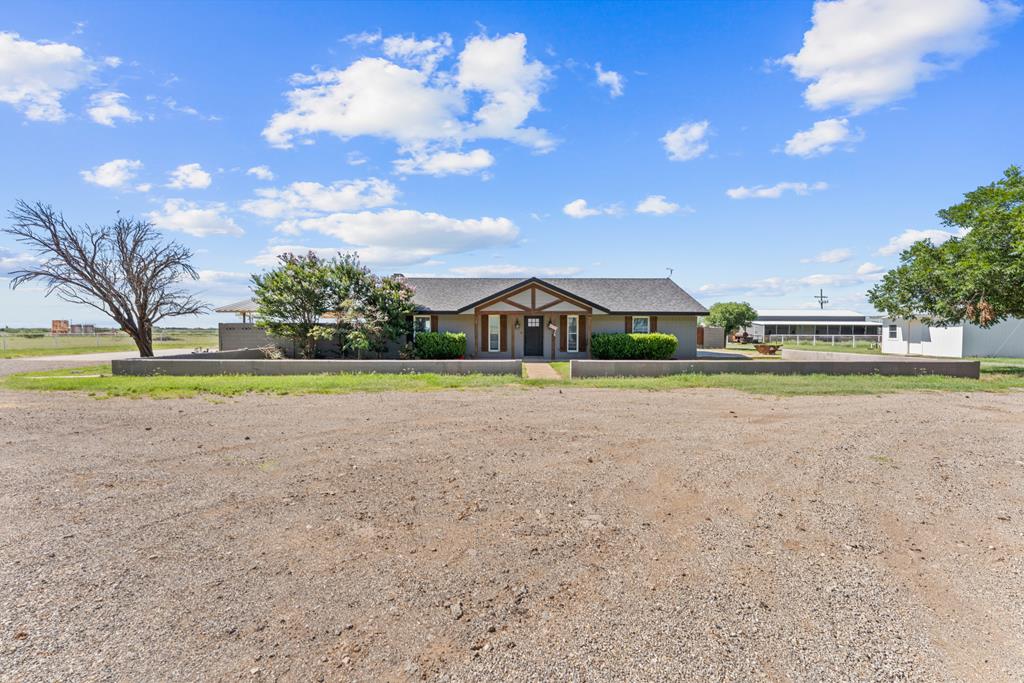 13300 FM 307 — photo