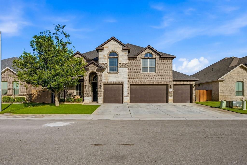 6 San Saba Drive — photo