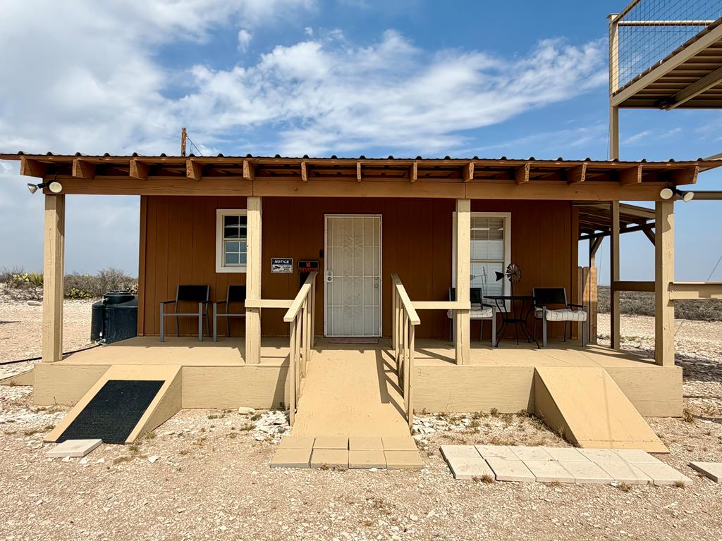 116 Cedar Road, Dryden, TX 79848