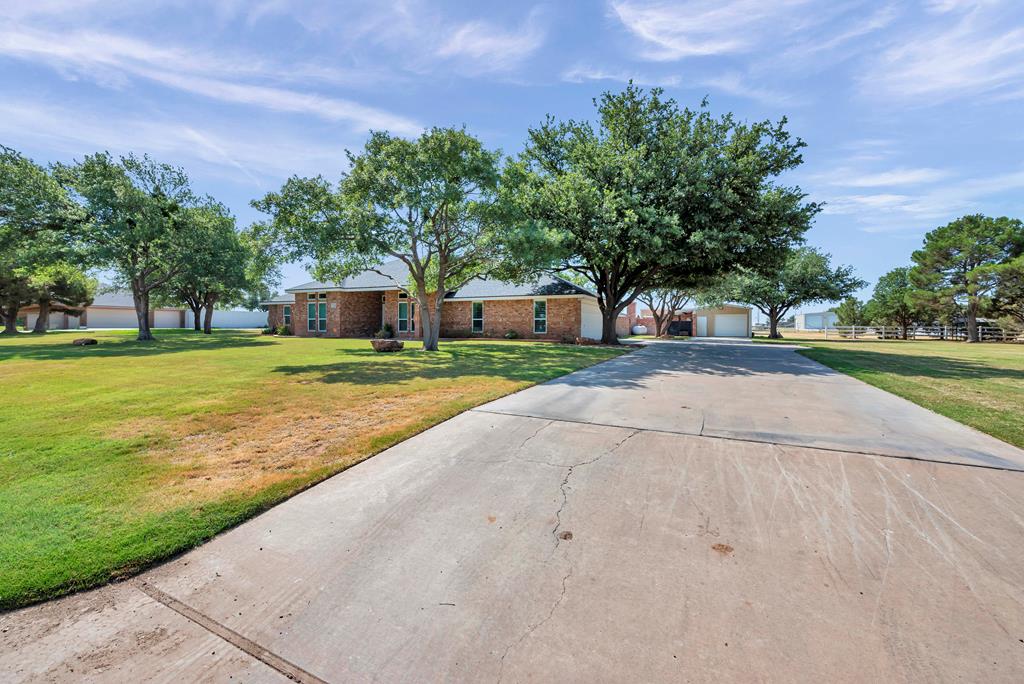 5708 E County Rd 98 — photo