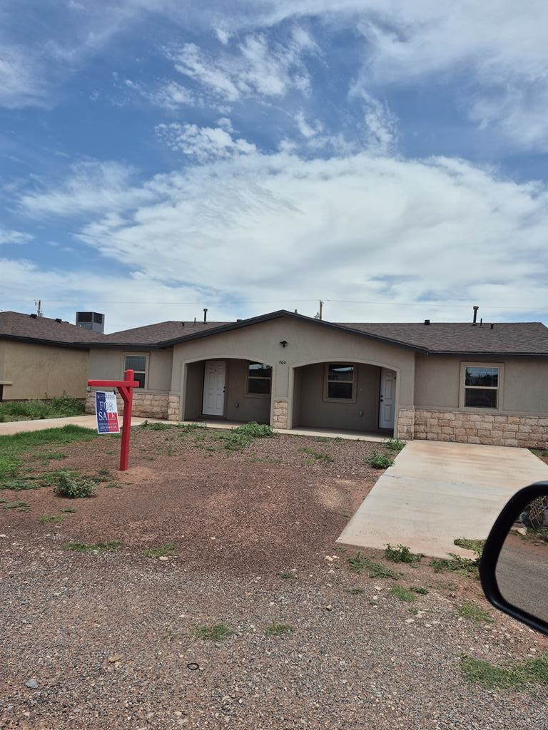 705 Jf Kennedy Street — photo