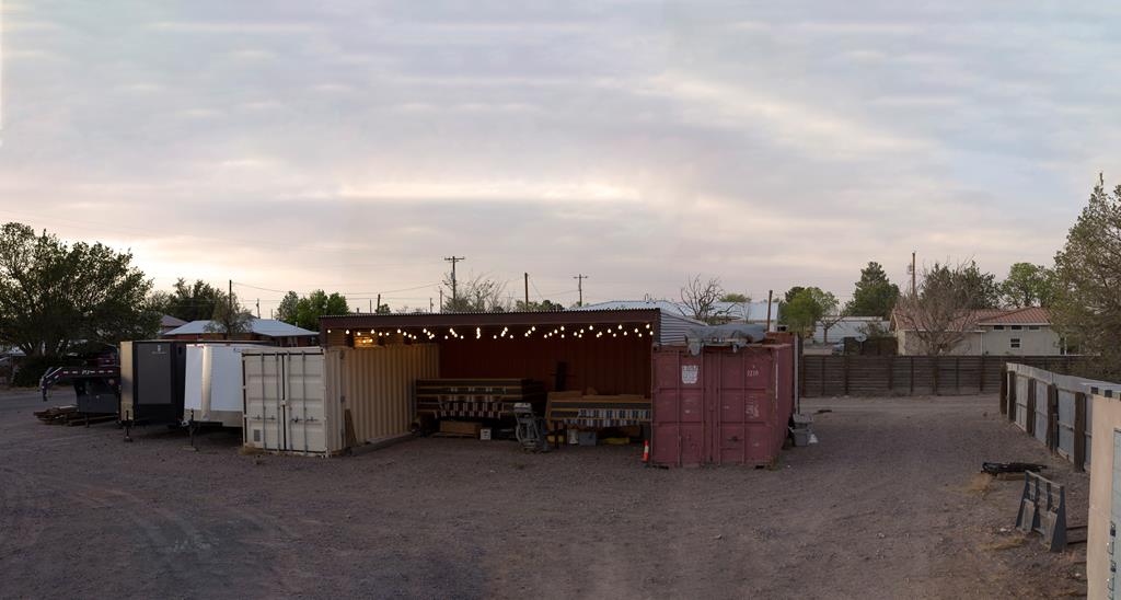 1310 W San Antonio St — photo