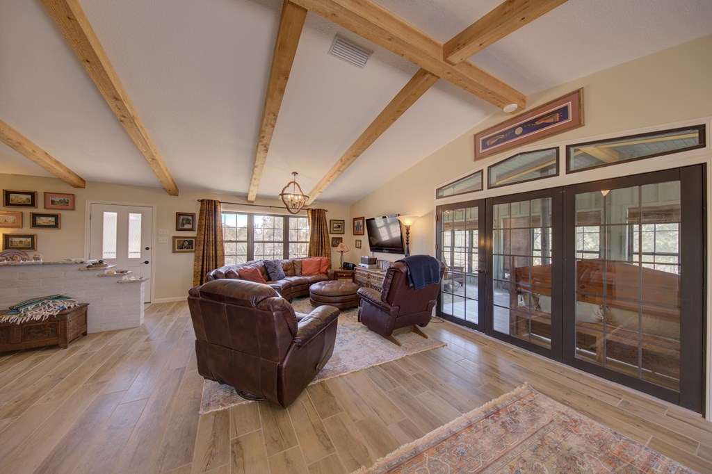 111 Juniper, Alpine, TX 79830 — photo 2
