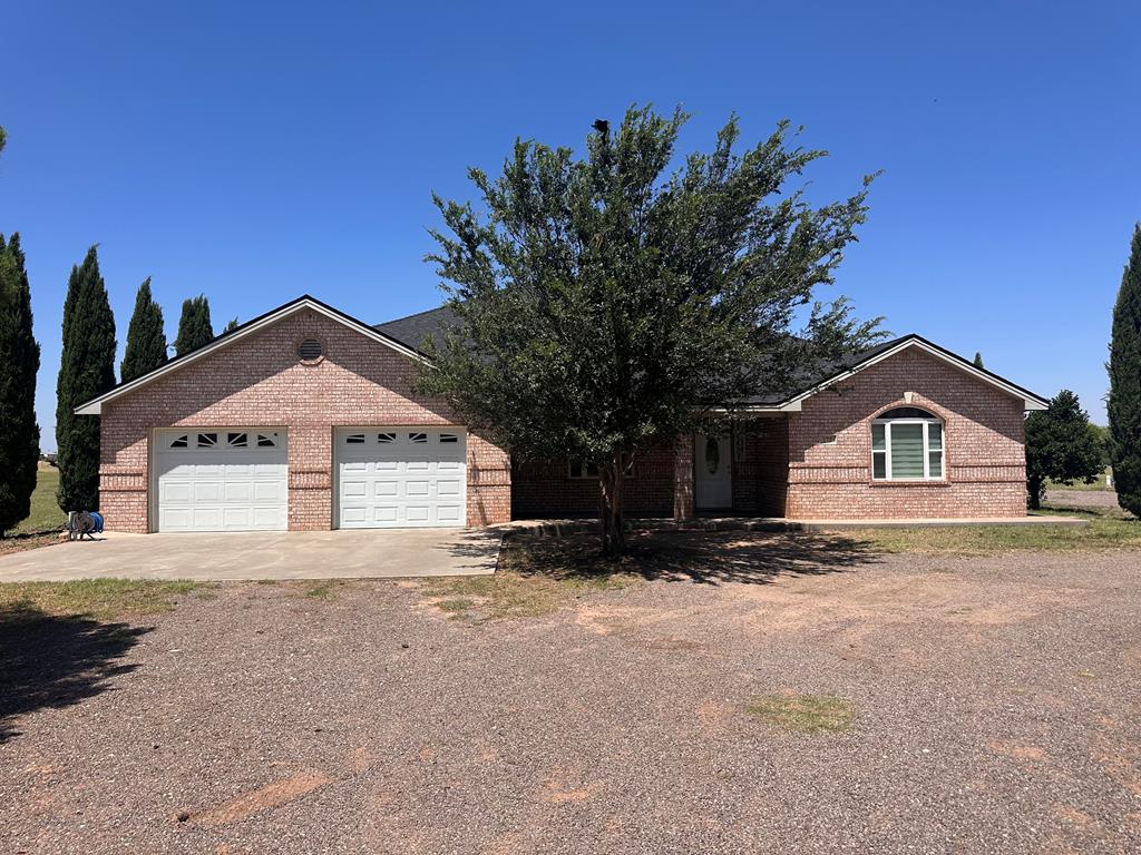 172 FM 1429 South — photo