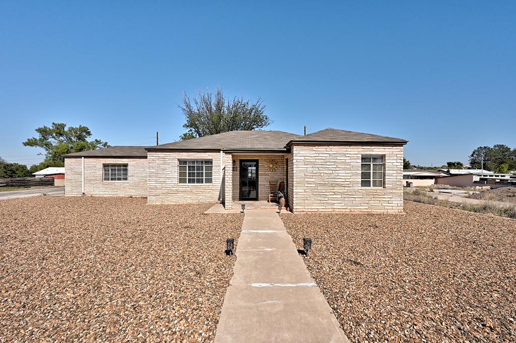 101 E 2nd Street, Marfa, TX 79483 — photo 2