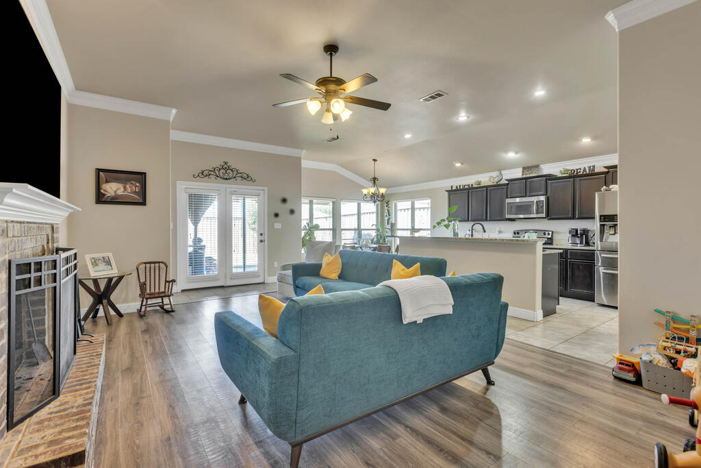 407 Mac Drive, Midland, TX 79706 — photo 2