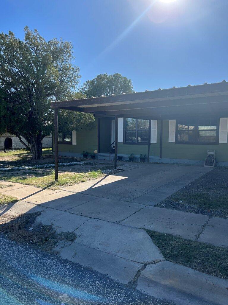 1306 S Burleson — photo
