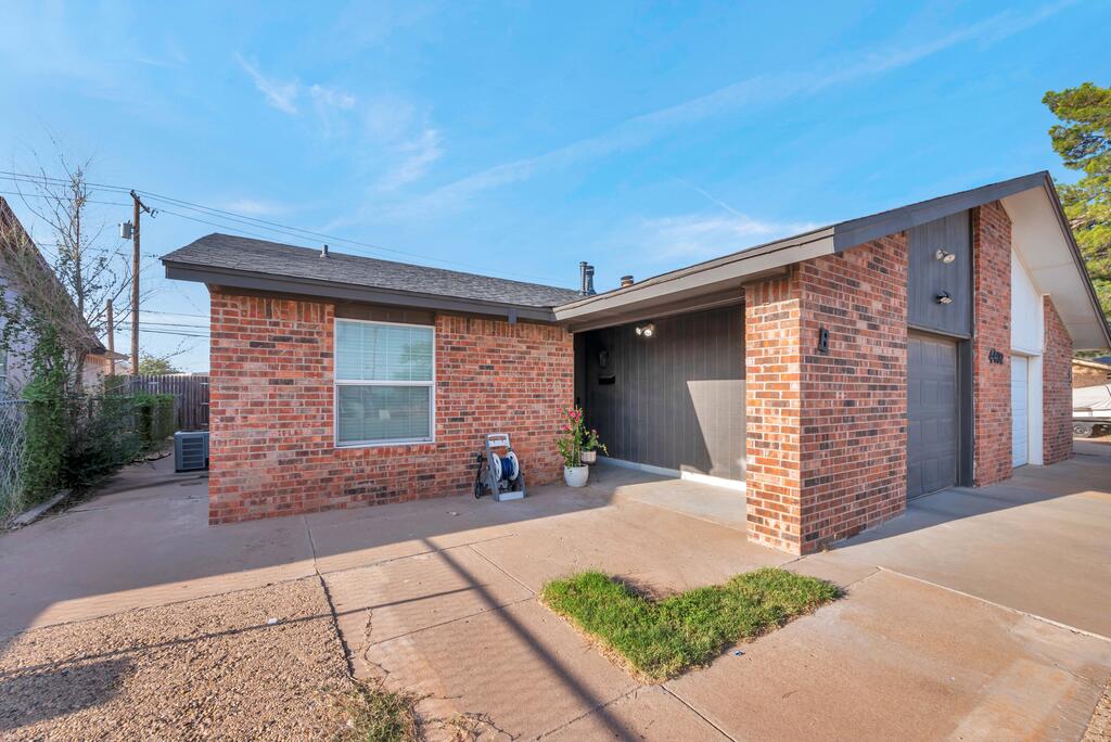 4402 Thomason Dr #B — photo