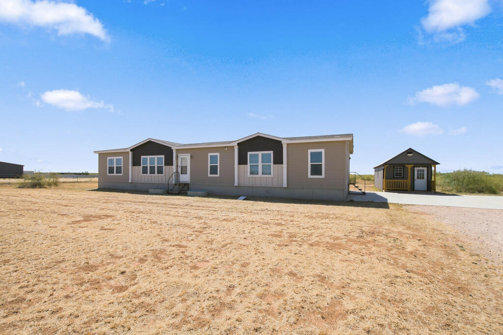 3158 County Rd 1900 — photo