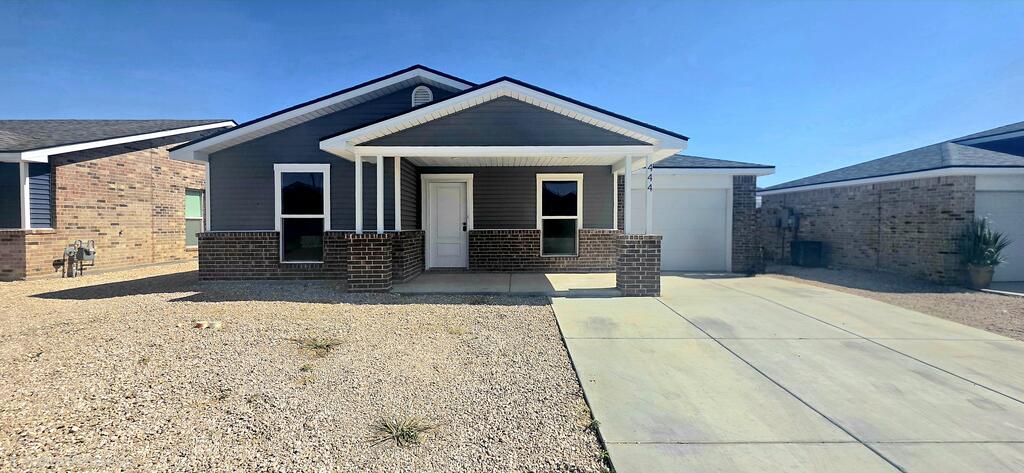 444 Staghorn Dr — photo