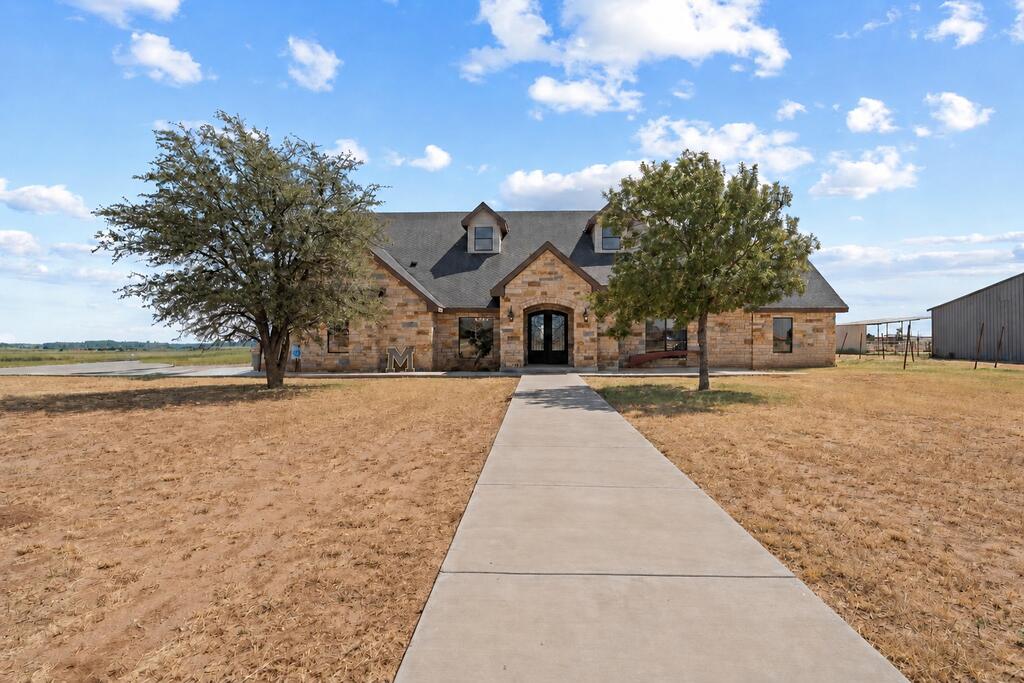 1210 N County Rd 1105 — photo