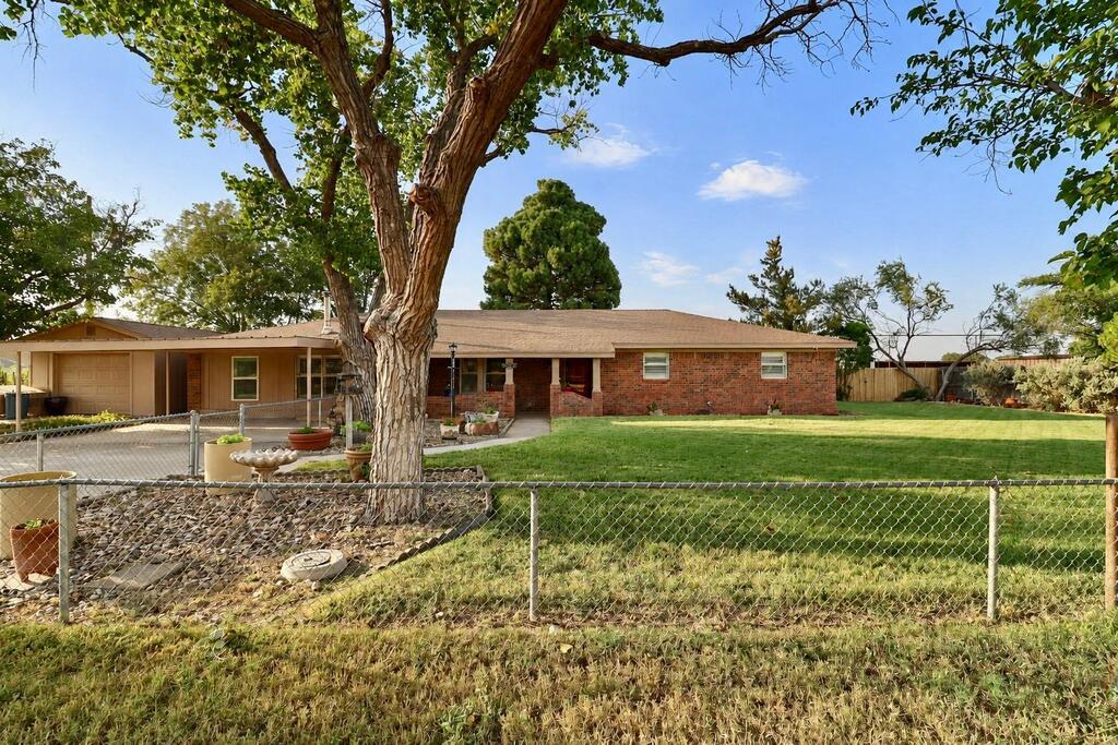 11108 W Hacienda Dr — photo