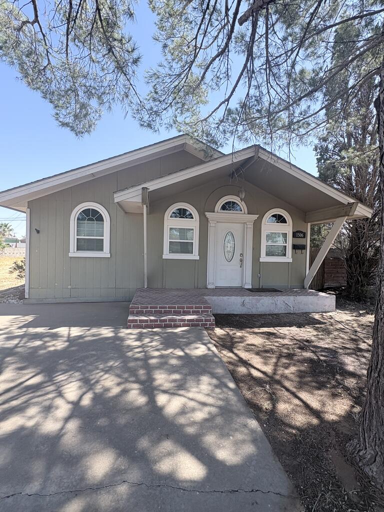 1506 Golder Ave — photo