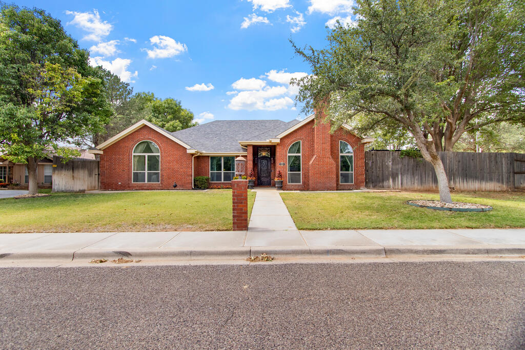 1513 Live Oak Lane — photo