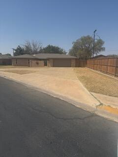 1607 McDonald Dr — photo