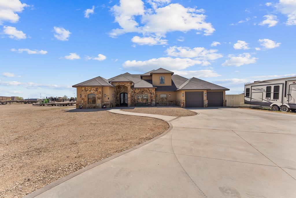 1620 Trail Dr — photo