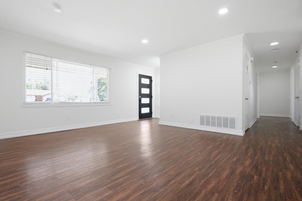 1001 Sinclair Avenue, Midland, TX 79705 — photo 3