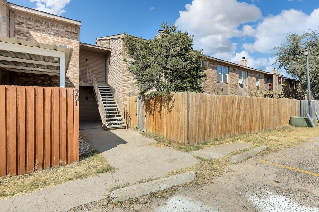4700 Boulder Ave #704 — photo