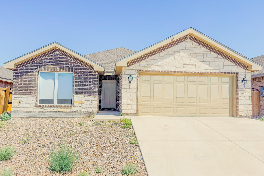 1639 Wrigley Dr — photo