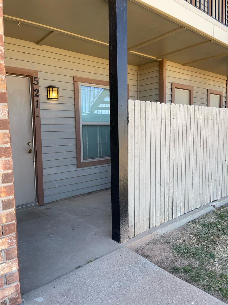 6701 E Eastridge Rd #521 — photo